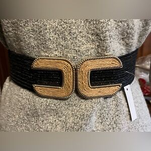 2” Stretch Straw with interlocking buckle.